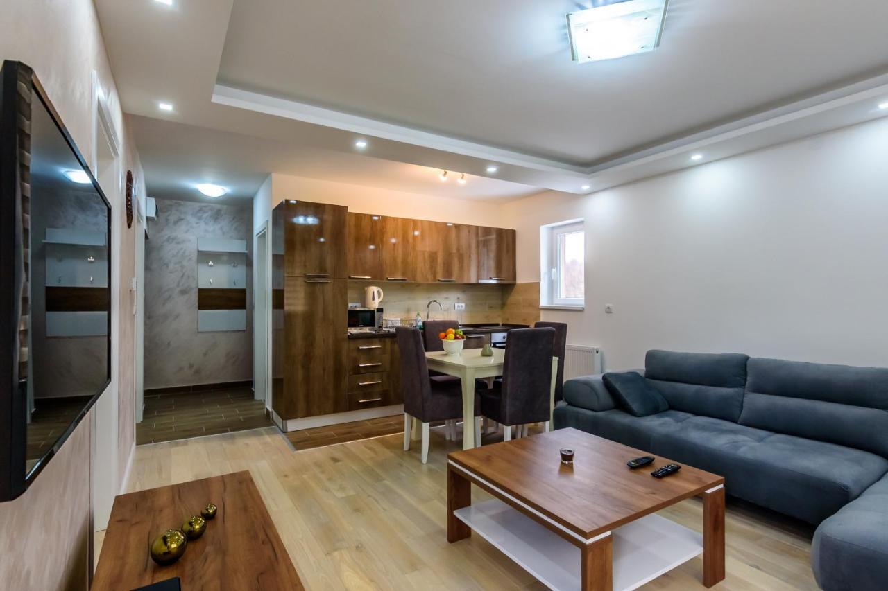 Apartmani “Lazar” I “Lena” Kopaonik Exteriör bild