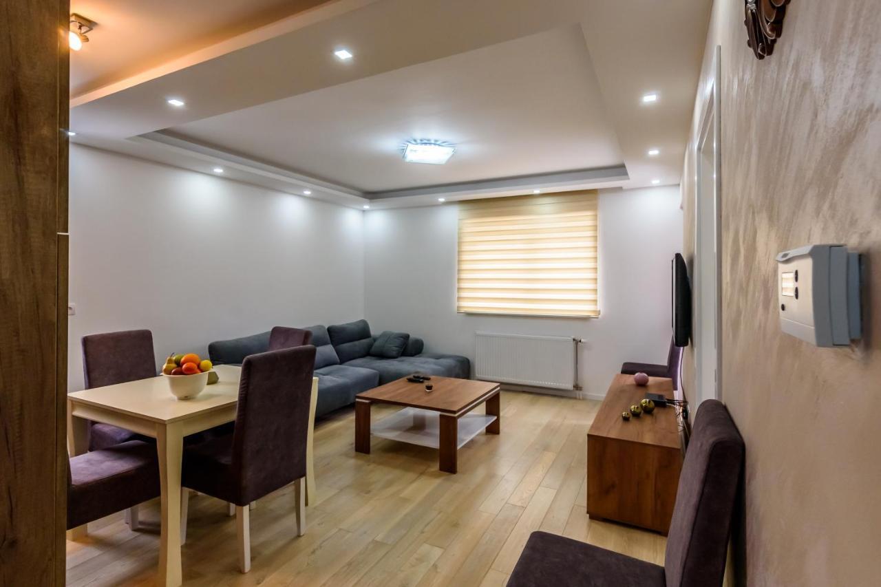 Apartmani “Lazar” I “Lena” Kopaonik Exteriör bild