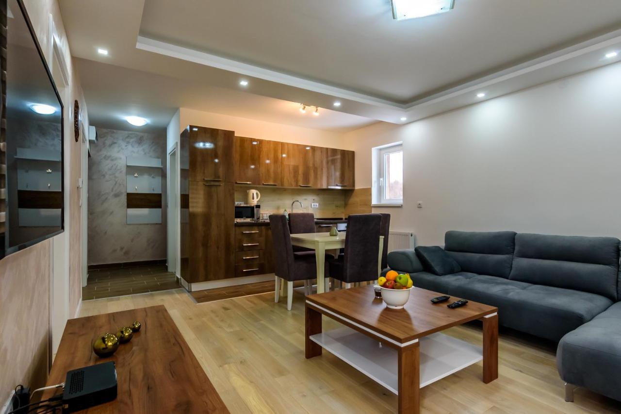 Apartmani “Lazar” I “Lena” Kopaonik Exteriör bild
