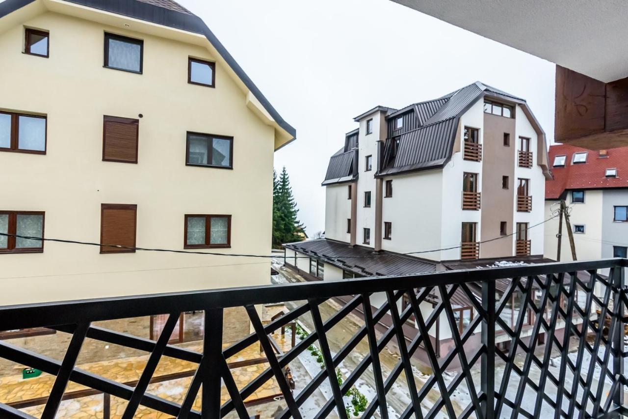 Apartmani “Lazar” I “Lena” Kopaonik Exteriör bild
